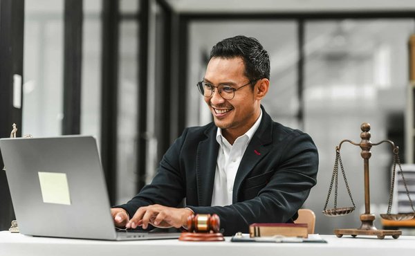 Naviguer la rupture conventionnelle à Versailles avec un avocat expert